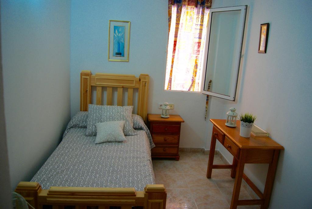 Hostal Sango Sierra de las Nieves Alozaina Habitación foto