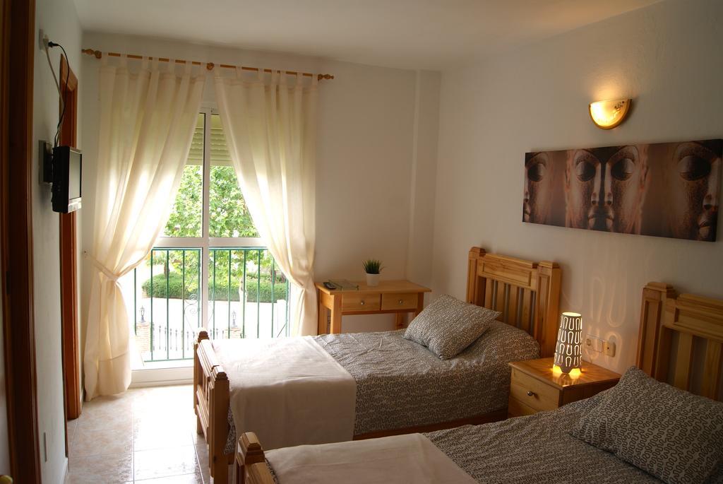 Hostal Sango Sierra de las Nieves Alozaina Habitación foto