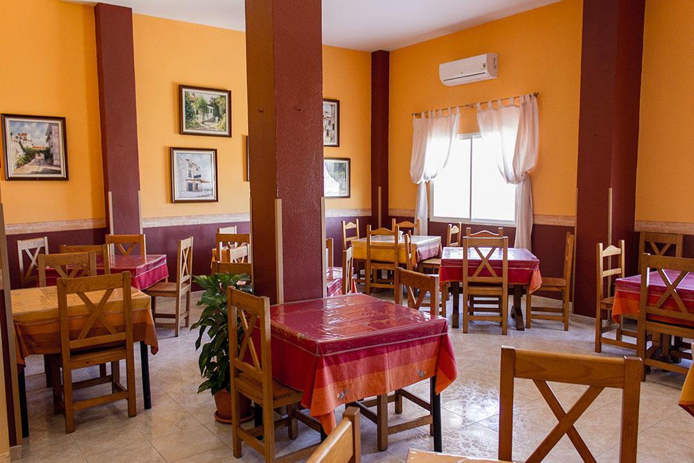 Hostal Sango Sierra de las Nieves Alozaina Exterior foto